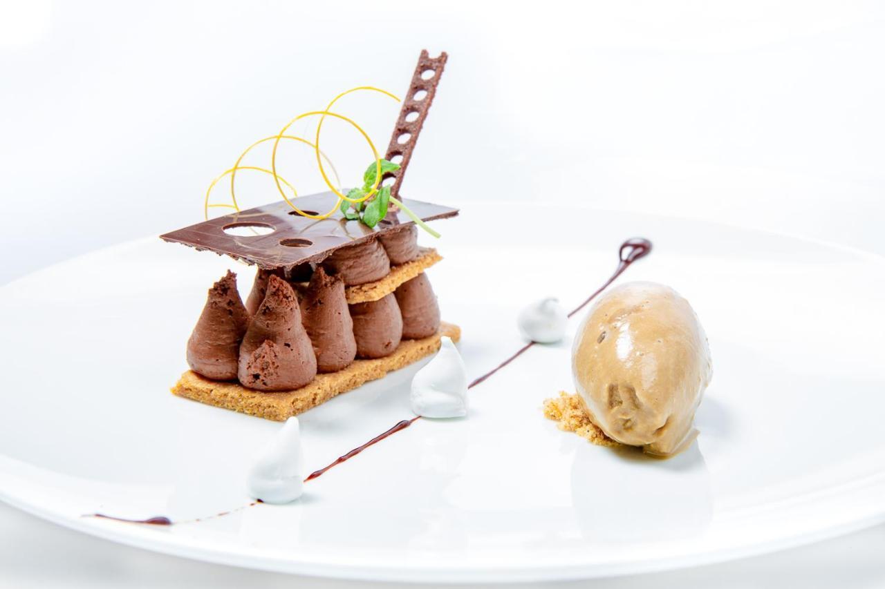 Le Domaine De Baulieu Hotel Auch Eksteriør billede